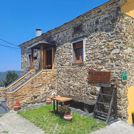 Rurales Casa Llucas * San Julian (Asturias)